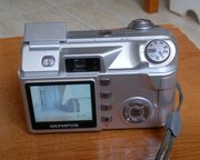Цифровой фотоаппарат Olympus Camedia C-55  